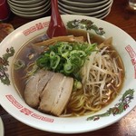 餃子の勝 - ラーメン(しょうゆ)