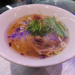 祝一周年 潮薫醤油ラーメン