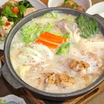 旬菜うちごはん 菜々家 - 【11月23日～】炙り鶏の豆乳胡麻味噌鍋定食