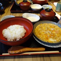 赤坂 ざんまい - 親子丼 自分でのせます