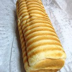 ビーエイチオーフェリスタス - 丸いパン340円  柔らかくてほんのり甘いパン。コストパフォーマンスが良い！