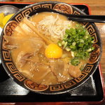 Tokushima Ramen Hiroya - 徳島らーめん中盛、肉入り、生卵