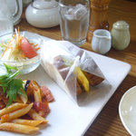 コリッポ - サンデーランチ「サンドイッチプレート」