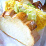コリッポ - 自家製パンのサンドイッチ