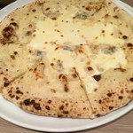 ミアボッカ - ４種チーズのとろ〜りピッツァ