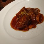 シャンパン&醤油バー フルートフルート - お醤油とオレンジで煮こまれたポーク。【2016/10月】
