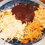 もうやんカレー - キヌア米に激辛20倍ブレンドビーフカレー♪
            サラダ～♪キクラゲともやしのナムルも美味～