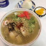 がんこもんラーメン - おにぎり付けて