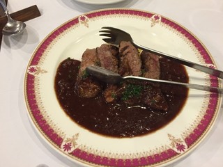 イル・ブルスケッタ - 牛肉のステーキ