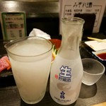 寿司居酒屋 㐂六 - 注ぐと氷になるみぞれ酒
