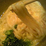 踊るうどん 滝井本店 - 冷たいうどんよりも、モチモチ感が増してます。