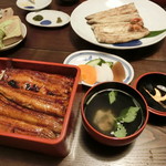 うなぎ亭 友栄 - 「上うな重」四千八百円