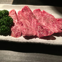 焼肉 にくなべ屋 神戸びいどろ 北野坂店 - 神戸牛ロース