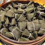 Restaurant & Bar Patio - 中華ちまき。