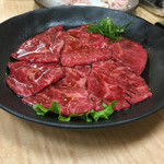 まんぷく - 赤身ロース