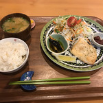 ごはんや くるり - 