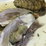 久保田水産 - 蒸し牡蠣