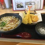 麺天 - 天ぷら盛り合わせうどん