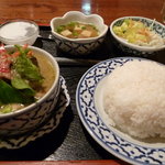 バンタイ - 2010/11　ゲンキョワンガイランチセット819円