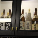 もつ鍋専門店 真心 - 奥にある焼酎