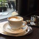 Cafe AMADEUS STORY - カプチーノ