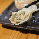 肉汁餃子研究所ドロップ酒場 - 