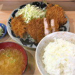 Kankamba - ミックスフライ定食 880円