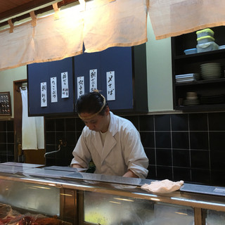 せきやど治平鮨_2