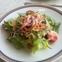フランス料理レストラン ベルビュー - サラダ（サフランドレッシング）