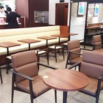 ドトールコーヒーショップ - 店舗内観