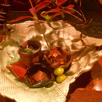 大どころ - 先付：呼子アラの肝煮・京菜と舞茸のお浸し・大分産揚げ栗・大分産むかごと銀杏の素揚げ