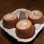 ドンナ・セルヴァーティカ - 