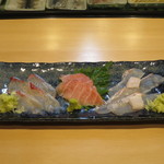 料理屋 あがる - お造り3種