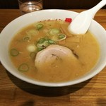 旭川ラーメン番外地 - 味噌ラーメン 700円♪