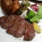 山形牛のビステッカ