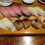 桜寿司 - 中トロ、煮アナゴ、ヒラメ