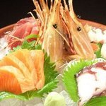 鶏ヤ - 新鮮鮮魚の盛り合せ１２００円～