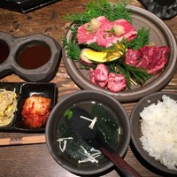 但馬屋イーマ - こだわり食べ比べ焼肉ランチ☆