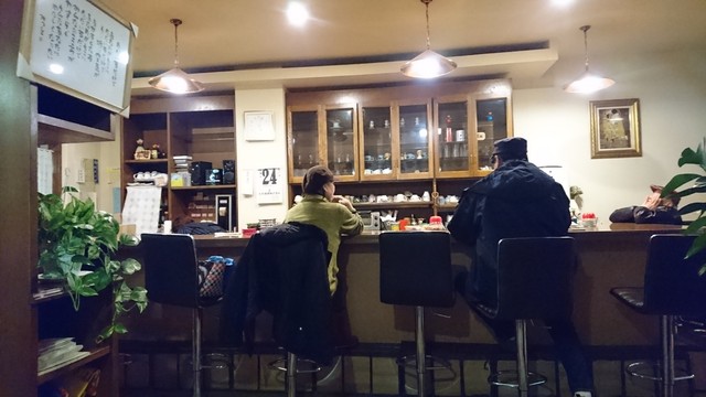 琥珀（コハク）- 網走の喫茶店でくつろぎのひと時を