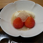 まき村 - 越後姫とラフランス ワインゼリーとラフランスのすり流し