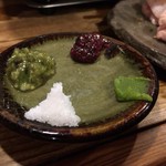 タカラヤ - この薬味がまたいいのよね～（刻み山葵・ねり梅・塩・かぼす南蛮）