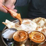 ニュータージマハルエベレスト - ランチセットB　カレー2種　ナン　白い御飯