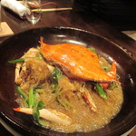 東京チャイニーズ 一凛 - 渡り蟹と春雨の土鍋煮込み