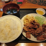 マルナカ - 20161125　唐揚げ定食　ご飯大盛り　630円