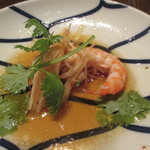 東京チャイニーズ 一凛 - 酔っ払い海老の紹興酒蒸し