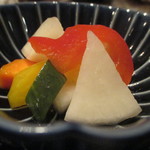 東京チャイニーズ 一凛 - お野菜の甘酢漬け