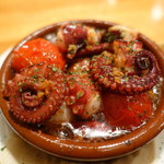 YAICHIRO - タコとプチトマトのアヒージョ