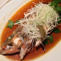 中国飯店 富麗華 - ハタの蒸し物