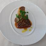 ミクニナゴヤ - 特選国産黒毛和牛ロース肉のグリエ　ジャガイモのガレット添え　黒コショウのソース