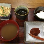 カナ - <カナ定食>ウカライリチー,スヌイ,ジーマーミ豆腐,豆腐よう,イラブーシンジ